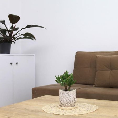 Beautiful Apartment At Port Side! ดูร์เรส ภายนอก รูปภาพ
