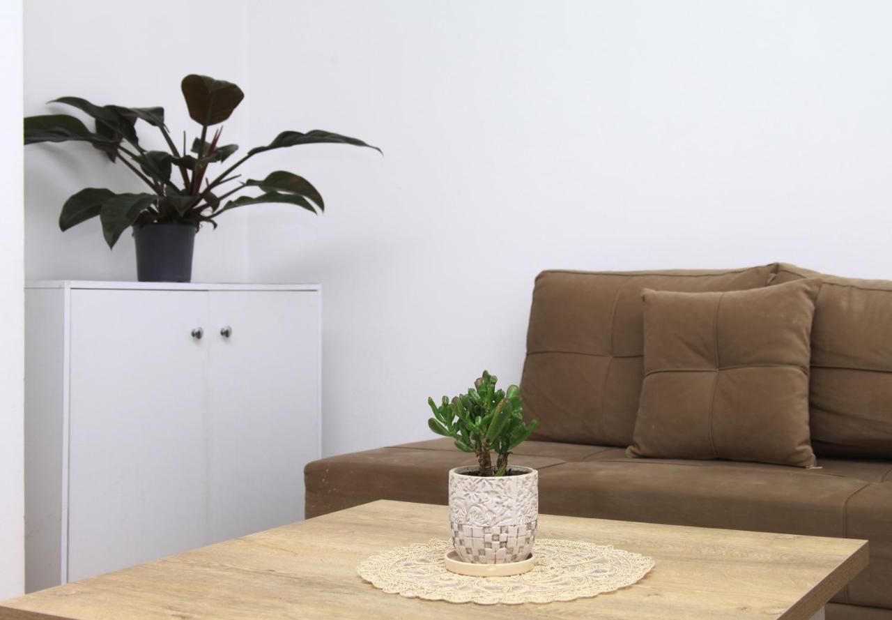 Beautiful Apartment At Port Side! ดูร์เรส ภายนอก รูปภาพ