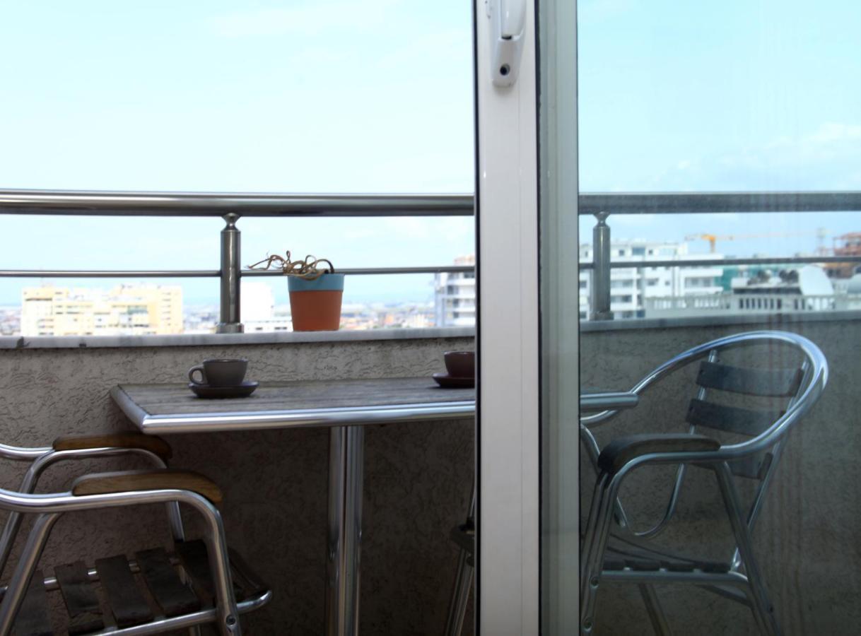 Beautiful Apartment At Port Side! ดูร์เรส ภายนอก รูปภาพ