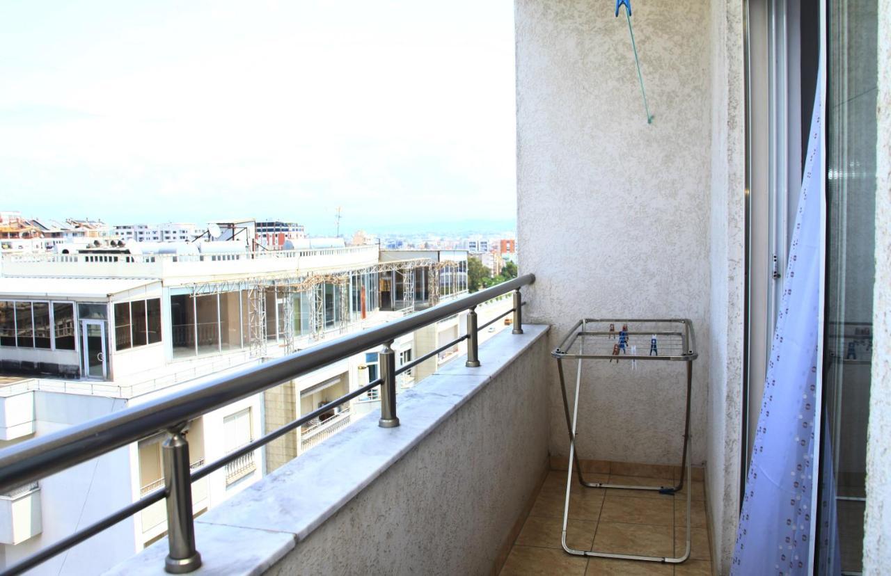 Beautiful Apartment At Port Side! ดูร์เรส ภายนอก รูปภาพ