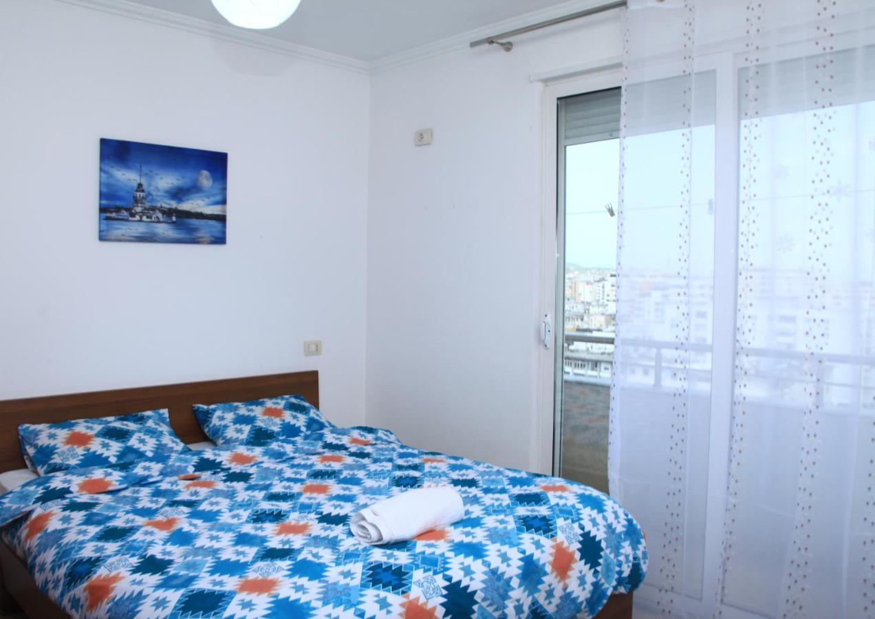 Beautiful Apartment At Port Side! ดูร์เรส ภายนอก รูปภาพ